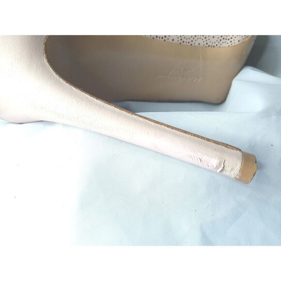 Salvatore Ferragamo Laser Cut Scalloped Trim Peep Toe Slingback Sandals Sz 6.5 B - Picture 13 of 16